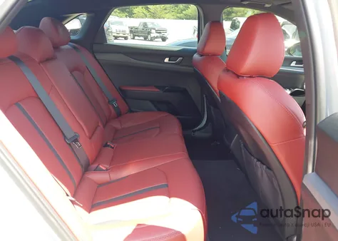 2024 Kia K5 Gt-Line z USA, uszkodzony, nr VIN 5XXG64J2XRG264603